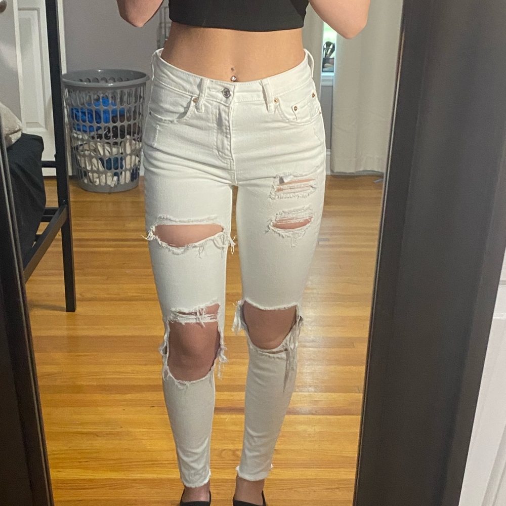 white high waisted ripped jeans